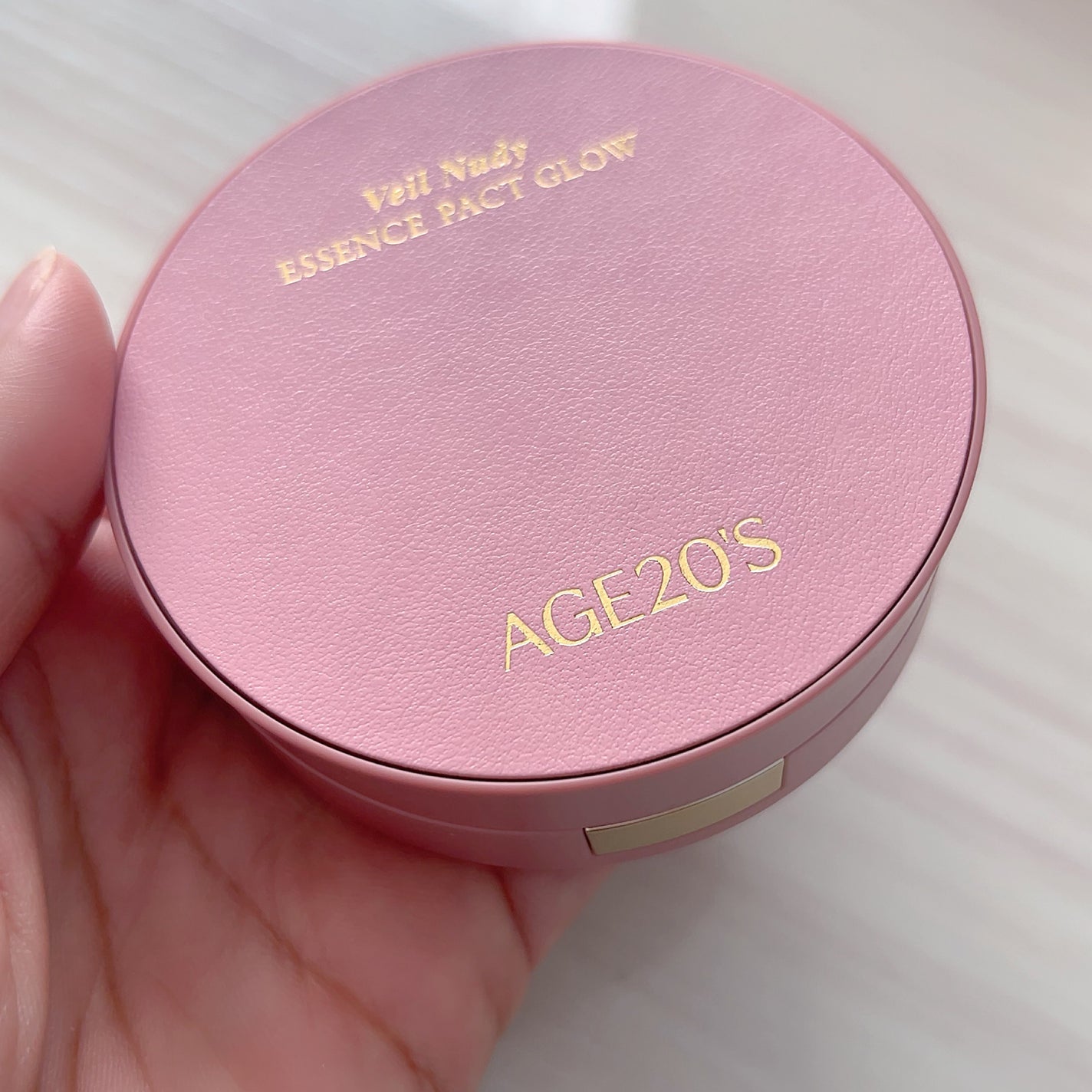 ヴェールヌーディ エッセンスパクトグロウ/AGE20’s/クリーム・エマルジョンファンデーションを使ったクチコミ(9枚目)