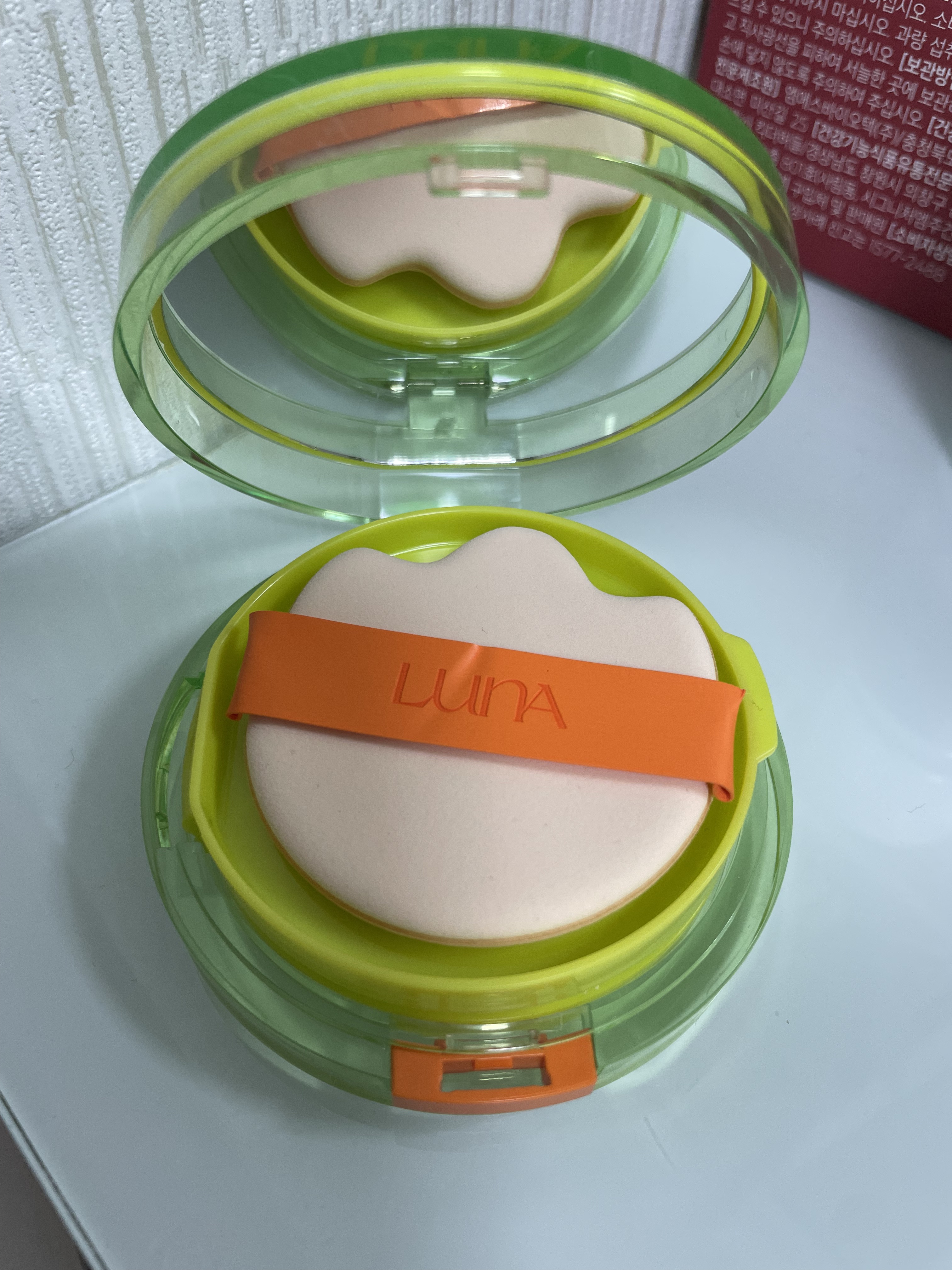 コンフィーライトクッション/LUNA/クッションファンデーションを使ったクチコミ（3枚目）