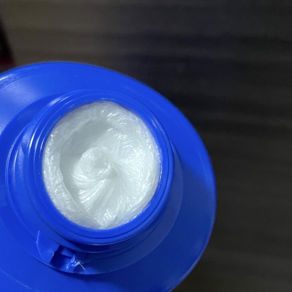 毛穴撫子 男の子用 重曹泡洗顔のクチコミ「男の子用 重曹泡洗顔
100g/￥1100(税込)
重曹パワーで毛穴男子を\ハンサム男子/に👦.....」（3枚目）