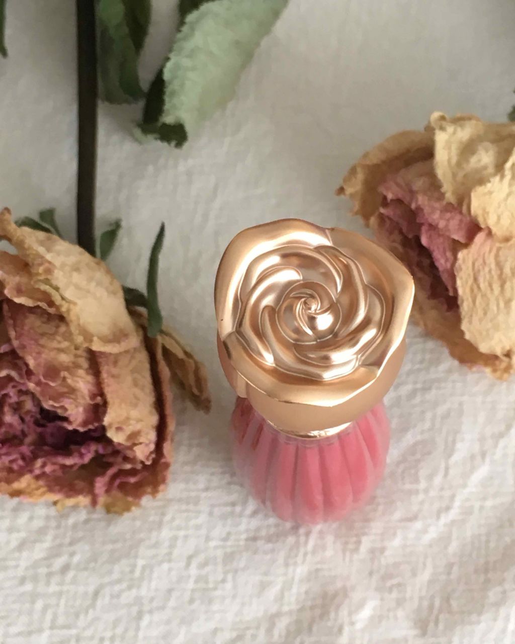 ラデュレ リキッドルージュ/レ・メルヴェイユーズ ラデュレ/口紅を使ったクチコミ（2枚目）