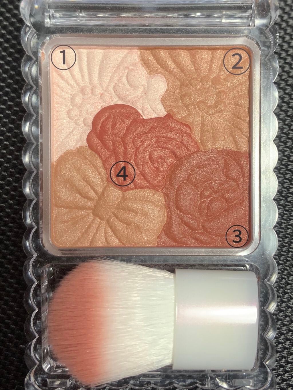 グロウフルールチークス/キャンメイク/パウダーチークを使ったクチコミ(2枚目)