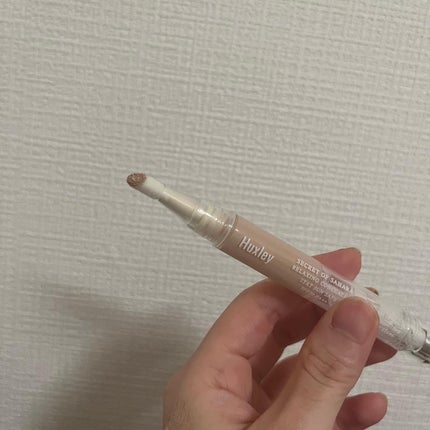 リラクシングコンシーラー ; ステイサンセーフ/Huxley/リキッドコンシーラーを使ったクチコミ(1枚目)