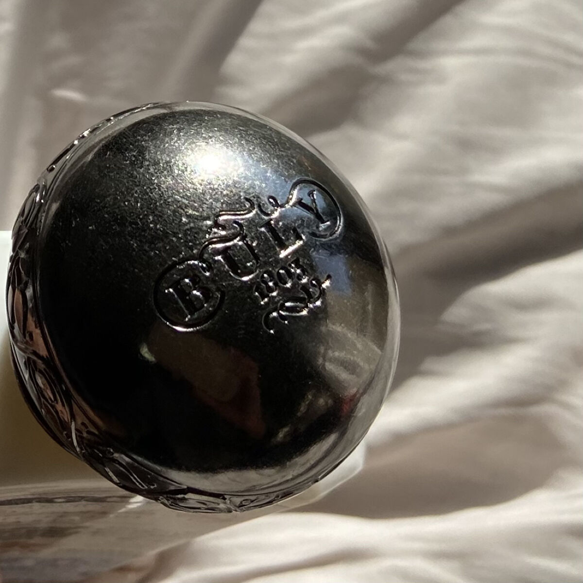 ユイル・アンティーク ローズ・ドゥ・ダマス/オフィシーヌ・ユニヴェルセル・ビュリー/ボディオイルを使ったクチコミ（2枚目）