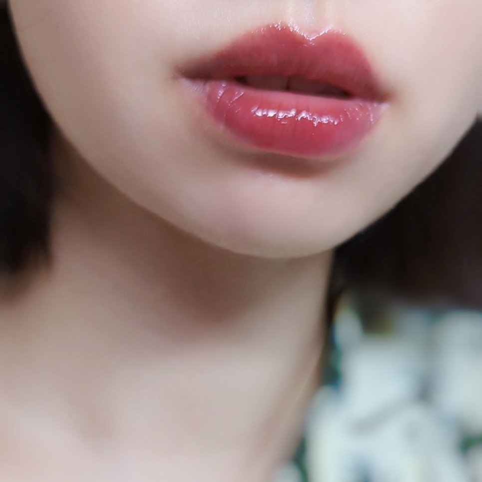 リップアーマー 04 反撃モーヴ/KiSS/口紅を使ったクチコミ（2枚目）