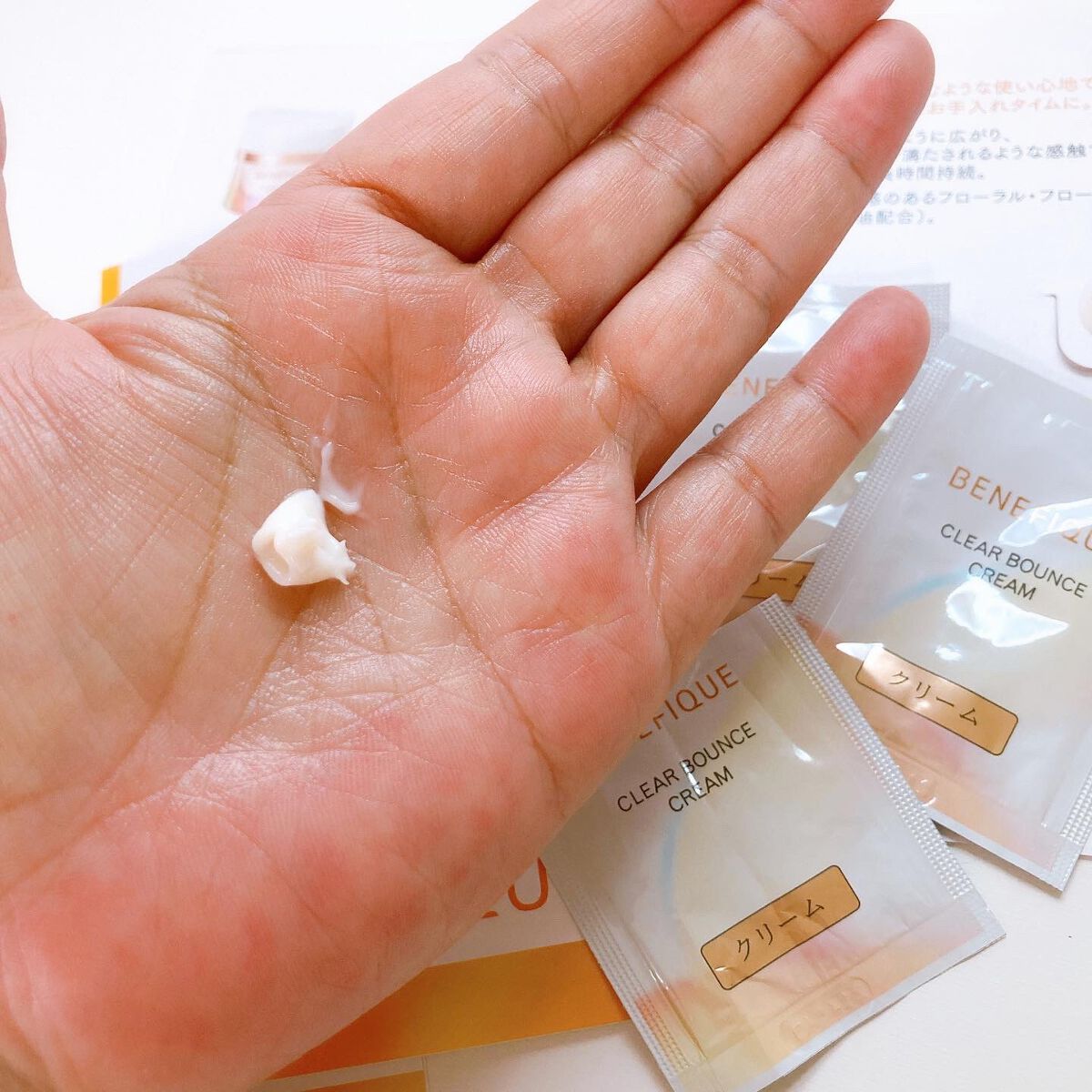 クリアバウンスクリーム /BENEFIQUE/フェイスクリームを使ったクチコミ(2枚目)