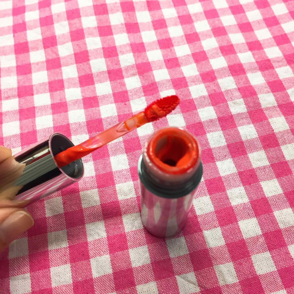 アピュー ウォーターライト ティント/A’pieu/リップティントを使ったクチコミ（3枚目）