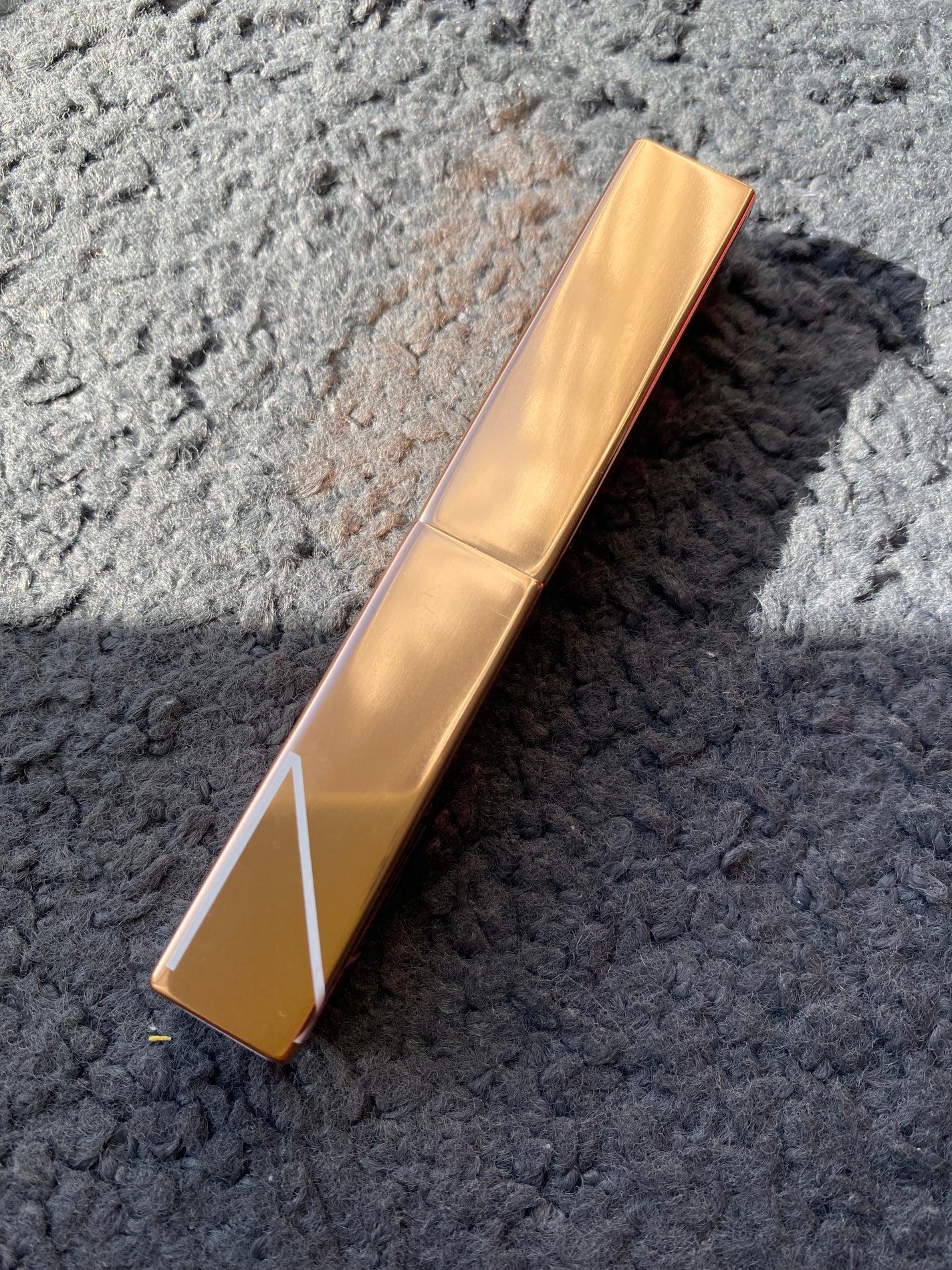 アフターグロー センシュアルシャイン リップスティック/NARS/口紅を使ったクチコミ(3枚目)