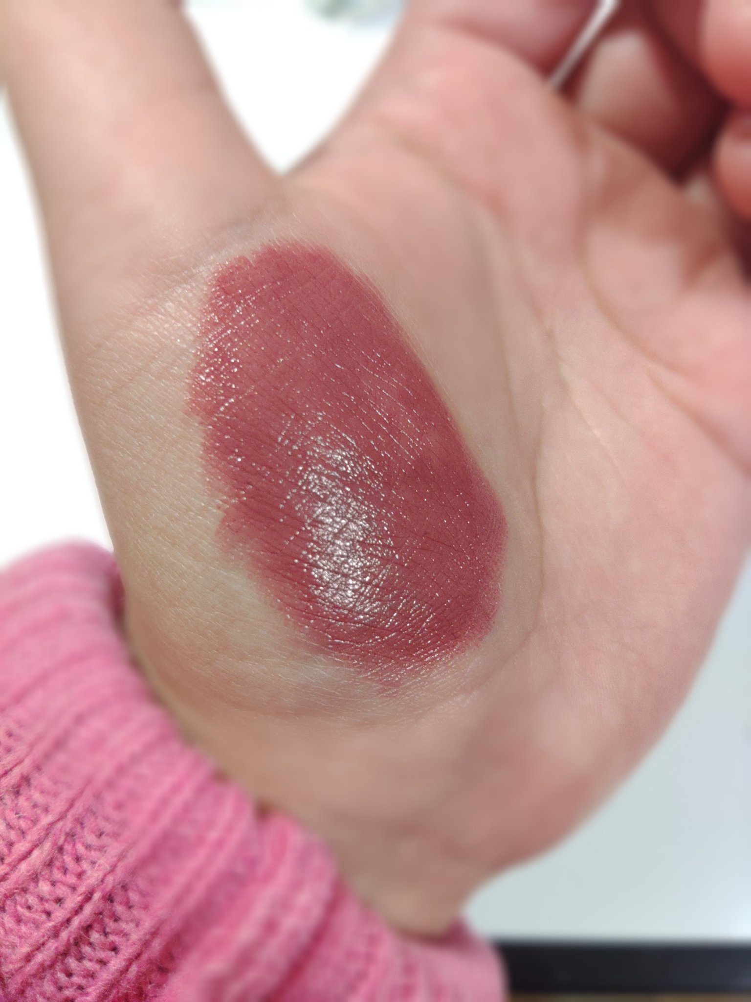 スーパー ラストラス リップスティック 131 モーヴィー ナイト/REVLON/口紅を使ったクチコミ（2枚目）