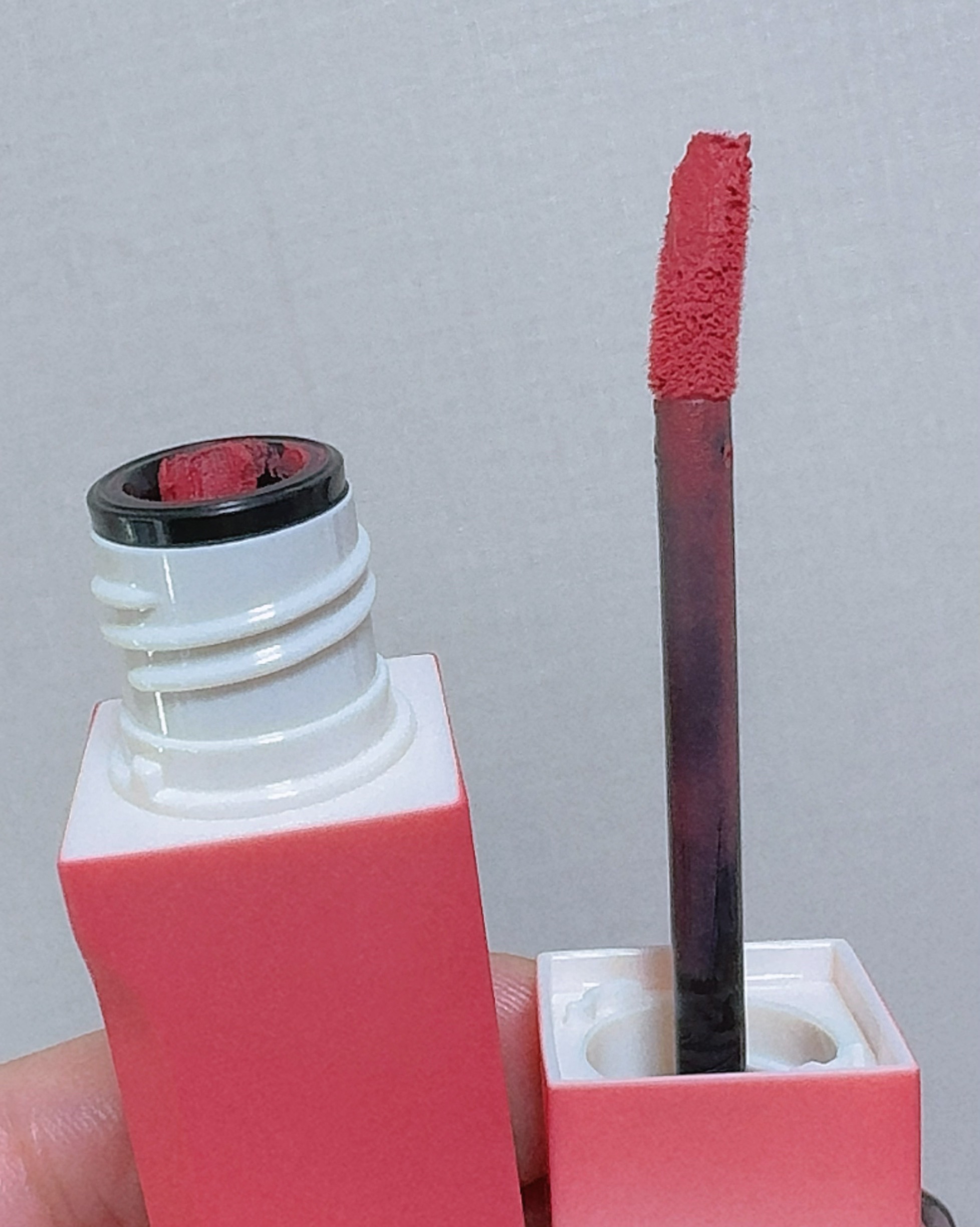 シフォンブラーティント/CLIO/リップティントを使ったクチコミ（3枚目）