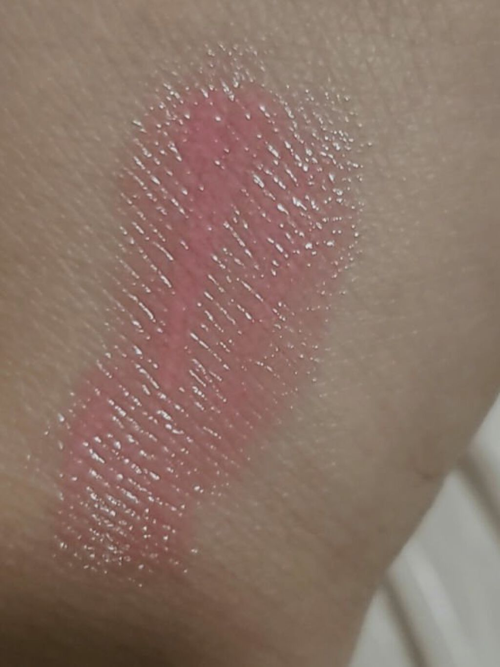 ルージュ ヴォリュプテ シャイン/YVES SAINT LAURENT BEAUTE/口紅を使ったクチコミ(2枚目)