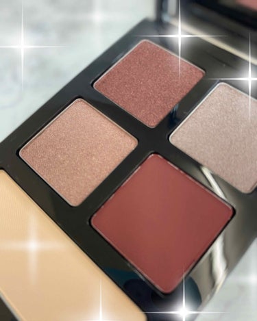 BOBBI BROWN エッセンシャル マルチカラー アイシャドウパレットのクチコミ「▶︎BOBBI BROWN
エッセンシャル マルチカラー アイシャドウパレット
ボールドバーガ.....」（2枚目）