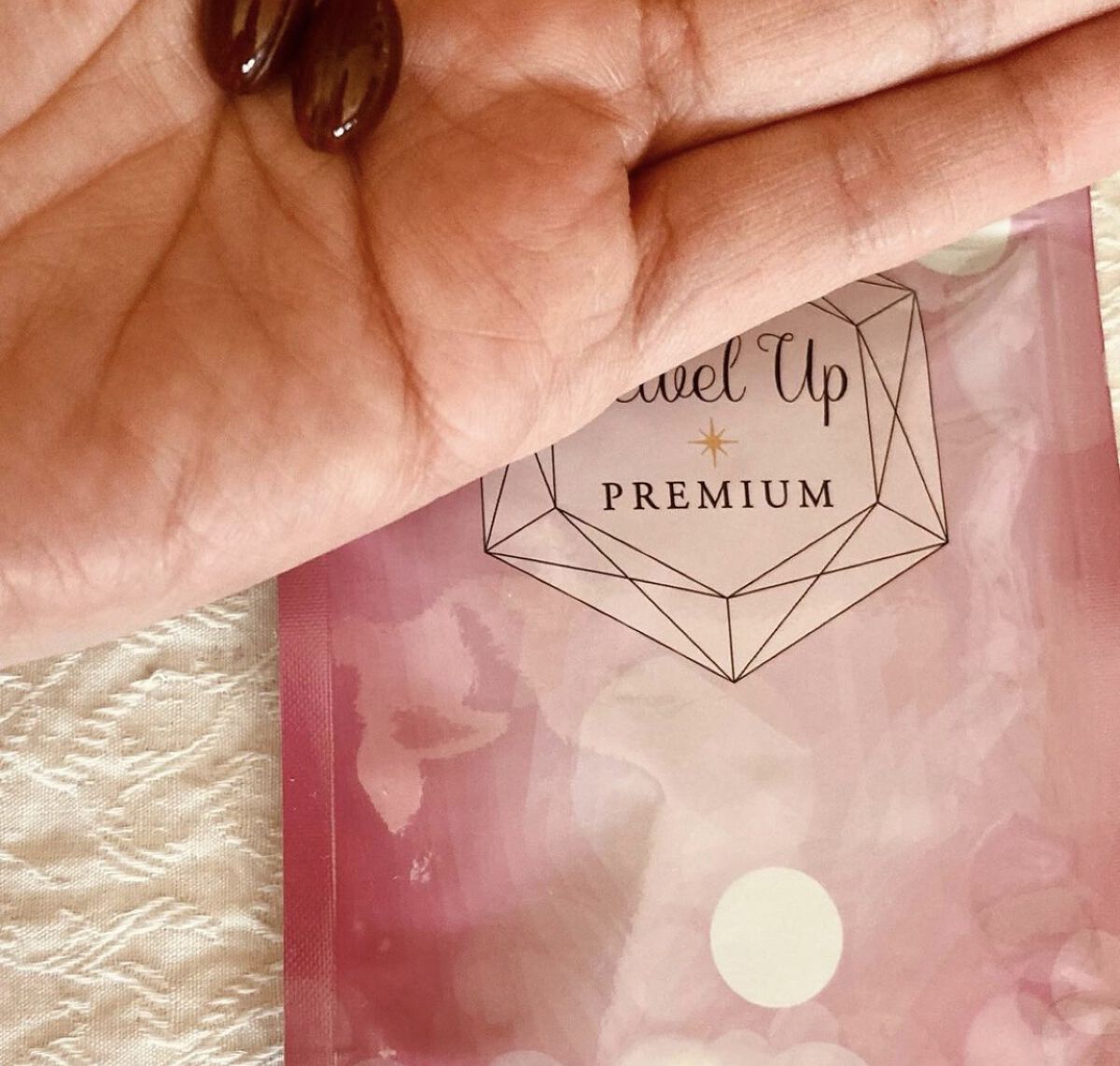 ジュエルアップ/Jewel Up/バスト・ヒップケアを使ったクチコミ（2枚目）