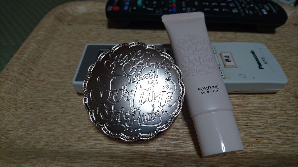 スキンティント トーンアップ プライマー/フォーチュン/化粧下地を使ったクチコミ(3枚目)