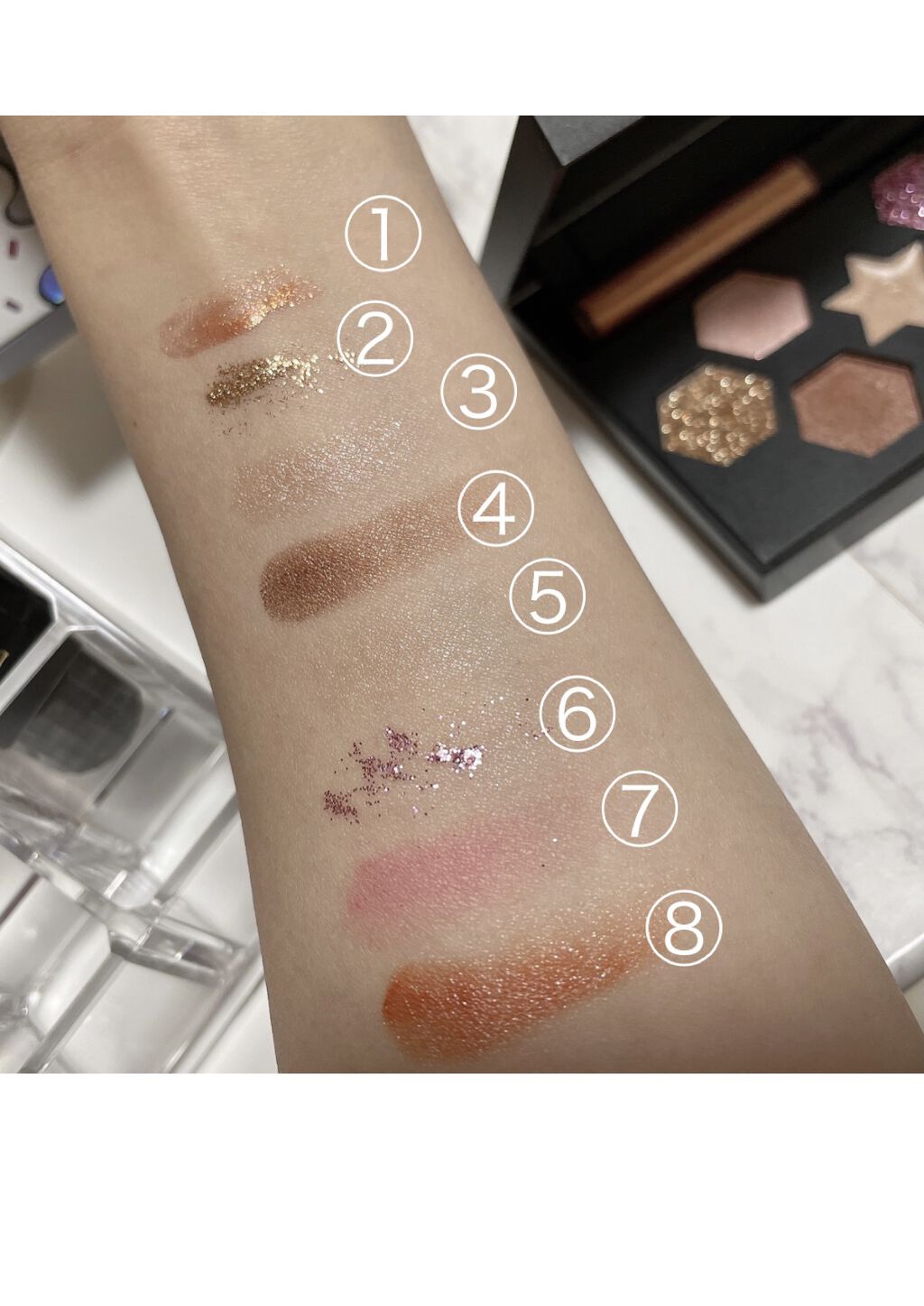 and us ウィンターコフレパレット/3COINS/メイクアップキットを使ったクチコミ（3枚目）