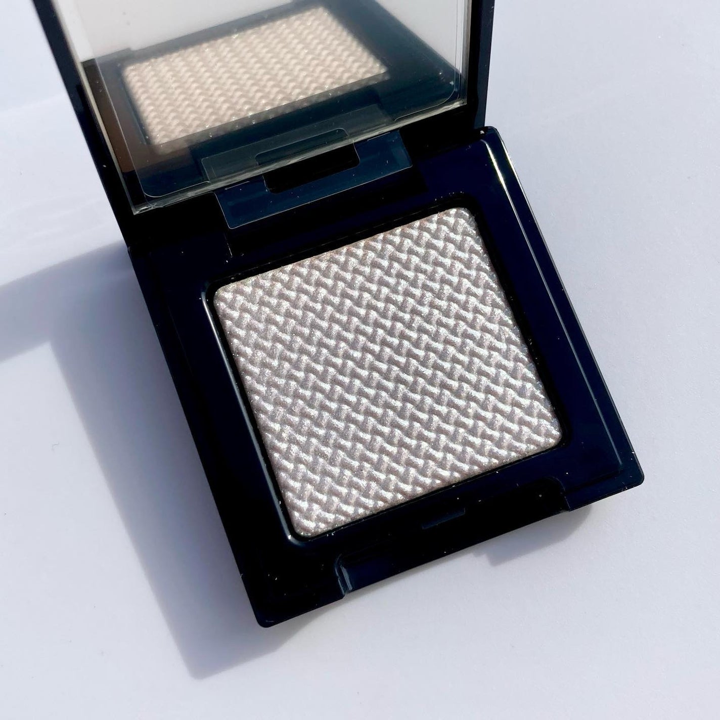 エレガンス ラズル スターアイカラー/エレガンス ラズル /単色アイシャドウを使ったクチコミ(3枚目)