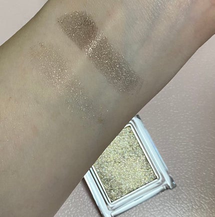 プリズム パウダーアイカラー/リンメル ロンドン/単色アイシャドウを使ったクチコミ(2枚目)