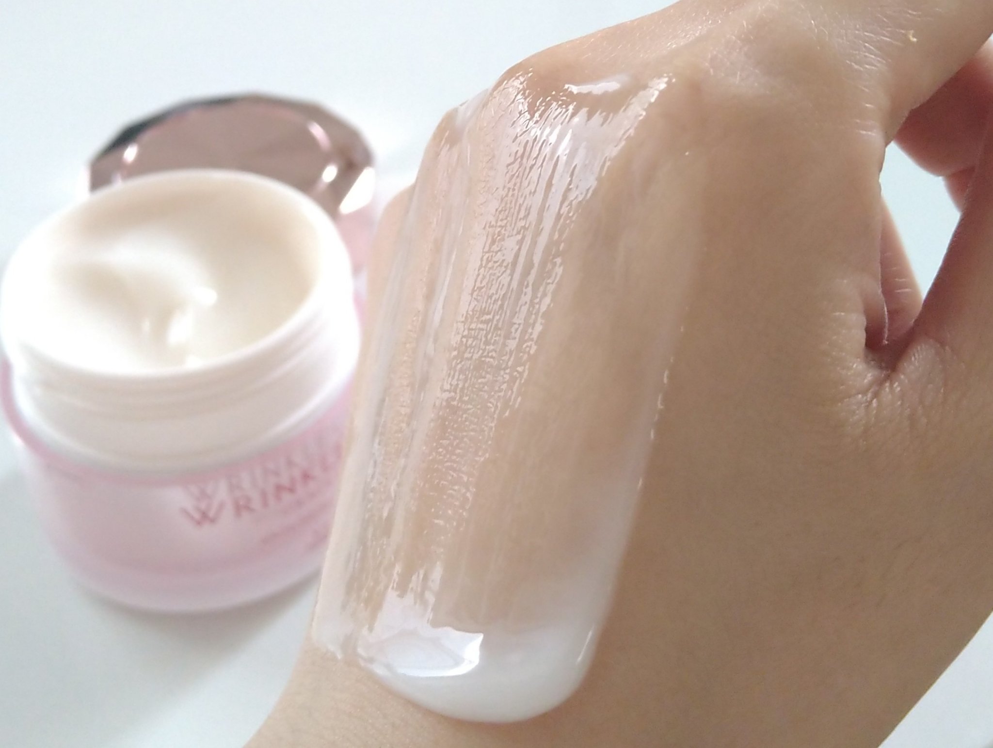 リンクルケア ホワイト モイストジェルクリーム/グレイスワン/オールインワン化粧品を使ったクチコミ（3枚目）