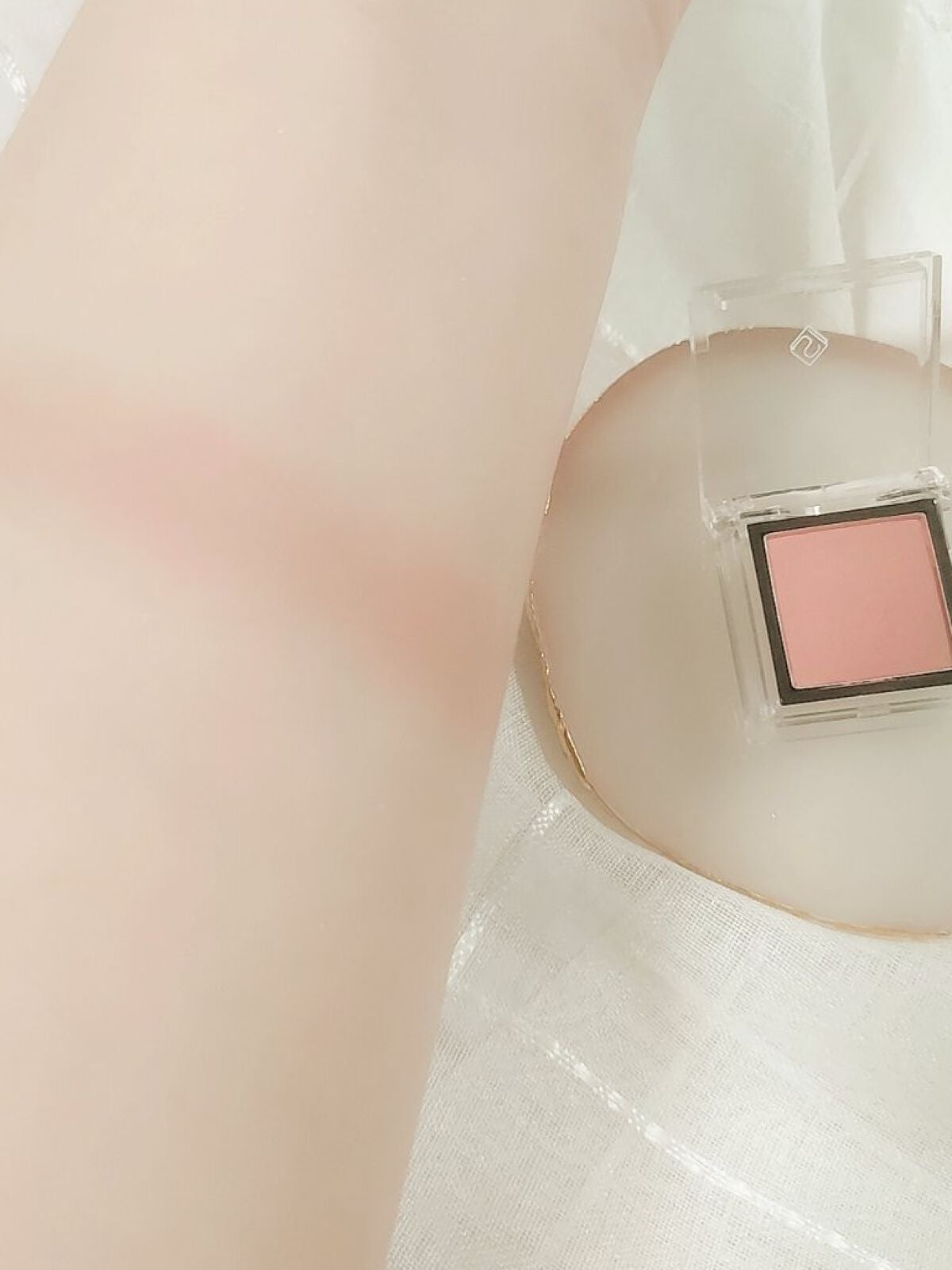 eyeshadow/SLN/単色アイシャドウを使ったクチコミ(2枚目)