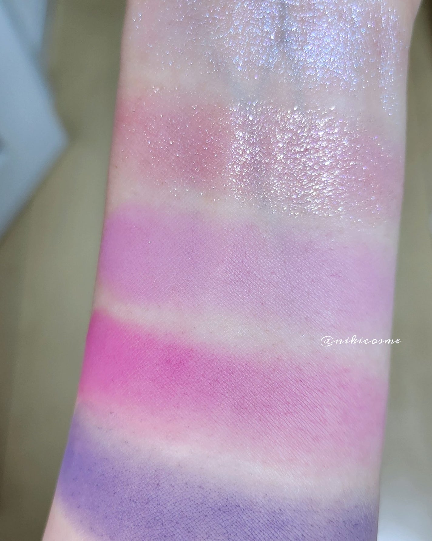 ストロベリーロココ アイシャドウパレット/FlowerKnows/アイシャドウパレットを使ったクチコミ(3枚目)