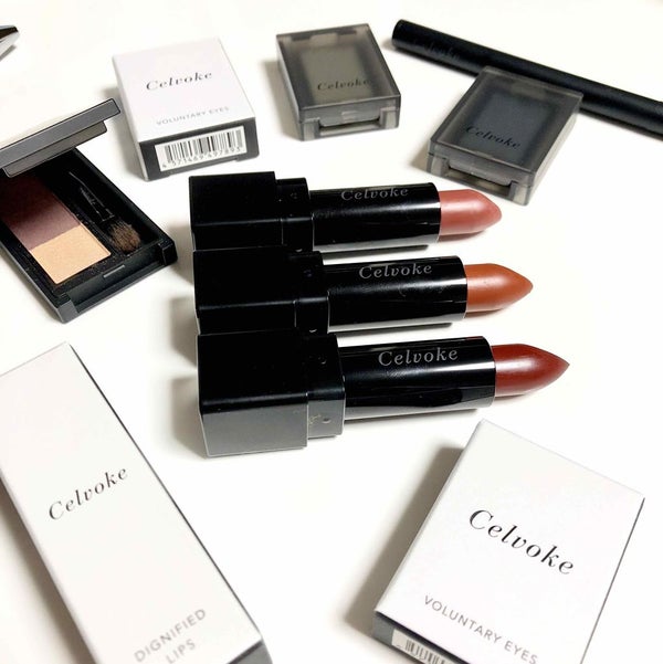 セルヴォーク インディケイトアイブロウパウダー/Celvoke/パウダーアイブロウ by 靴下猫