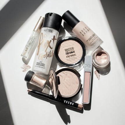 【脂性肌さん向け】ベースメイクの手順をご紹介!メイク前のスキンケアやおすすめの化粧下地も