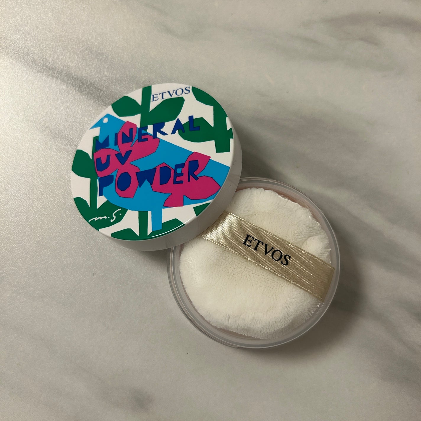 ミネラルUVパウダー/エトヴォス/ルースパウダーを使ったクチコミ(2枚目)