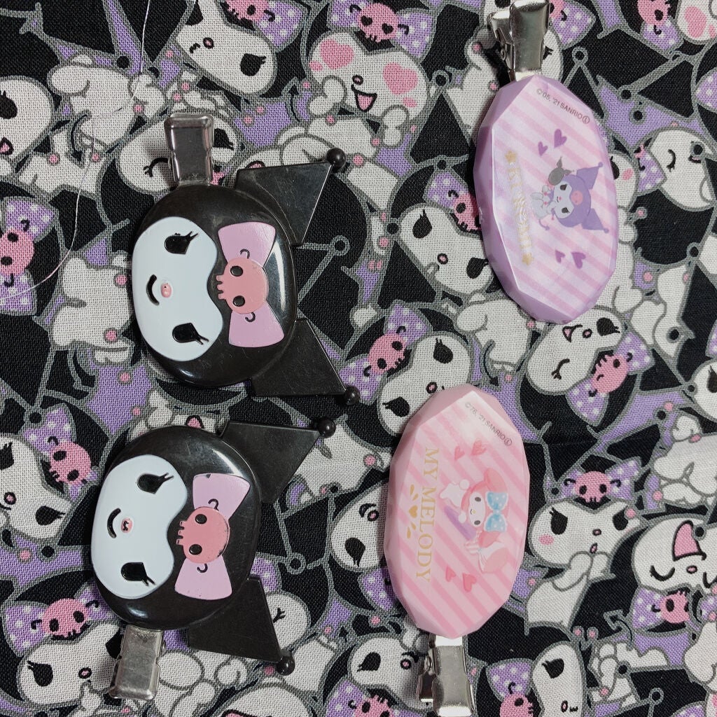 ひな on LIPS 「ウェストポーチの中身紹介最初ケースには前髪クリップ続いてのケー..」(3枚目)