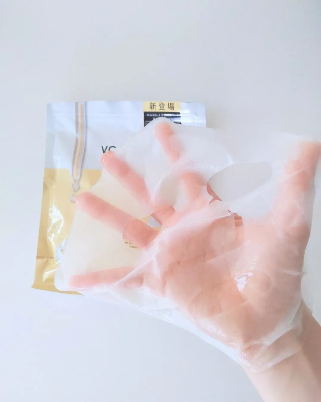 シートマスク VC100+レチノール/CICIBELLA/シートマスク・パックを使ったクチコミ(4枚目)