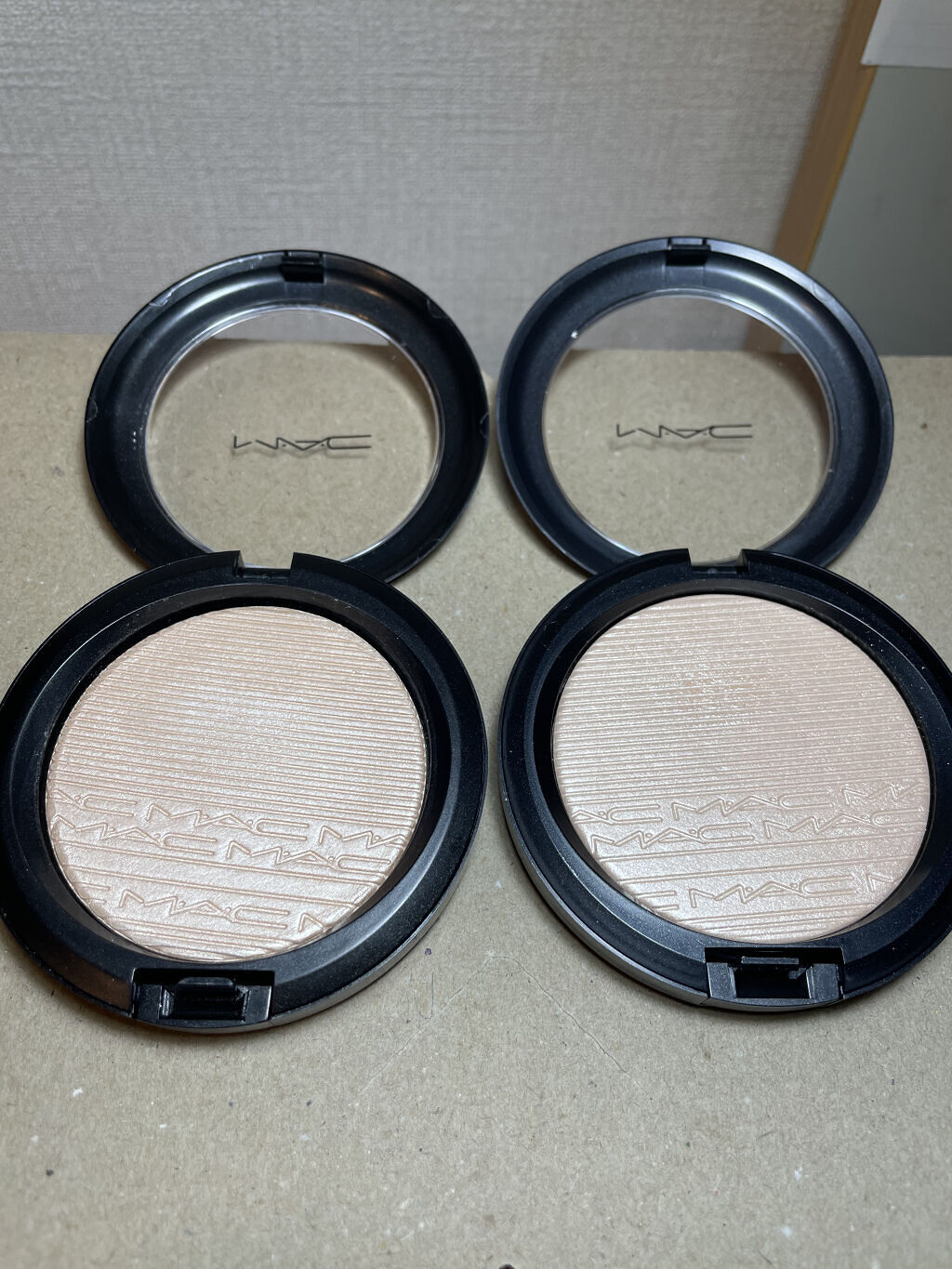 エクストラ ディメンション スキンフィニッシュ/M・A・C/プレストパウダーを使ったクチコミ（3枚目）