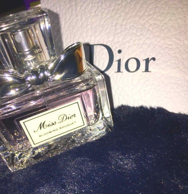 こんにちは！maiです(*´ｴ`*)

本日は
《Miss Dior ブルーミング ブーケ オードゥトワレ》です♥️

こちらは私的にDiorと言えば...という商品では無いかなー。。と思います笑笑
も