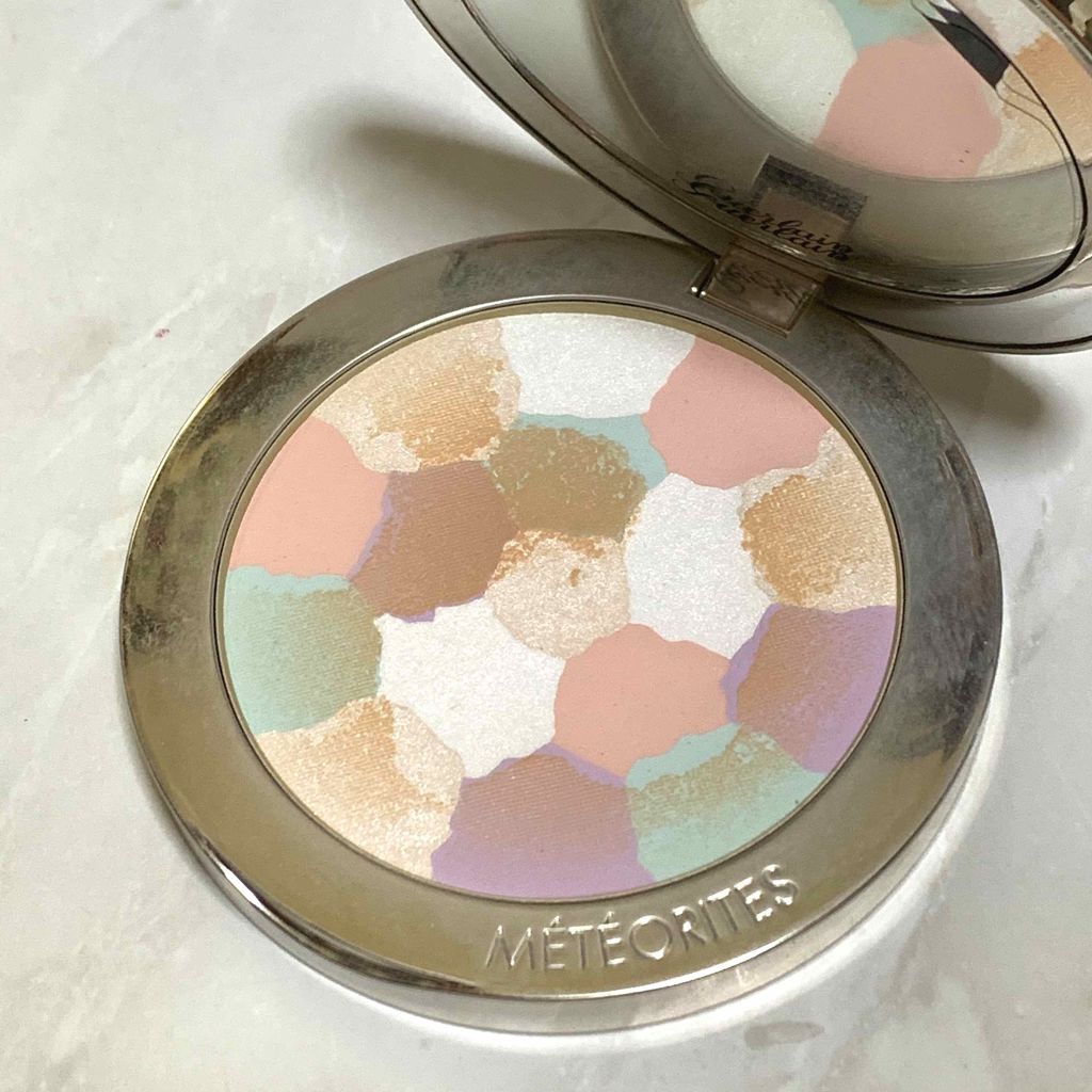 メテオリット コンパクト/GUERLAIN/プレストパウダーを使ったクチコミ(2枚目)