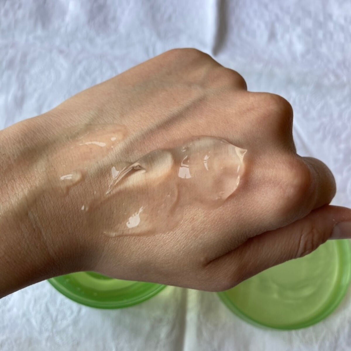 マイルド&モイスチャーアロエジェル/ネイチャーリパブリック/ボディローションを使ったクチコミ(3枚目)