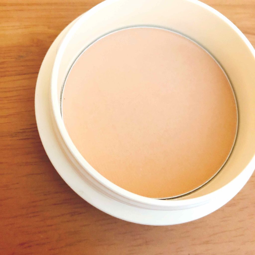 フェイスパウダー ハイカバー  白肌オークル/クリアラスト/プレストパウダーを使ったクチコミ（2枚目）
