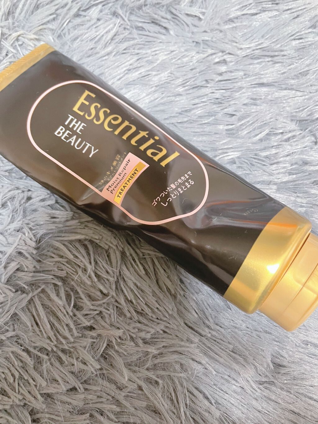 THE BEAUTY 髪のキメ美容プレミアムトリートメント<モイストリペアプレミアム>/エッセンシャル/洗い流すヘアトリートメントを使ったクチコミ(1枚目)