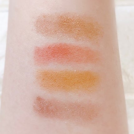 ミネラルクラッシィシャドー/エトヴォス/アイシャドウパレットを使ったクチコミ(4枚目)