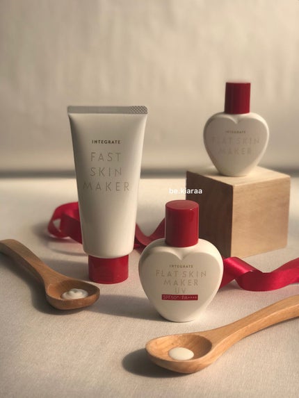 フラットスキンメーカー UV/インテグレート/リキッドファンデーションを使ったクチコミ(2枚目)