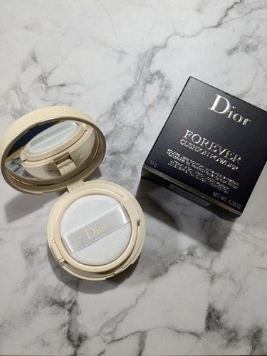 Dior ディオールスキン フォーエヴァー クッション パウダーのクチコミ「パッケージの可愛さに惹かれて買ったミレフィオリのパウダー。
見た目も中身もすっごく可愛いんです.....」（2枚目）