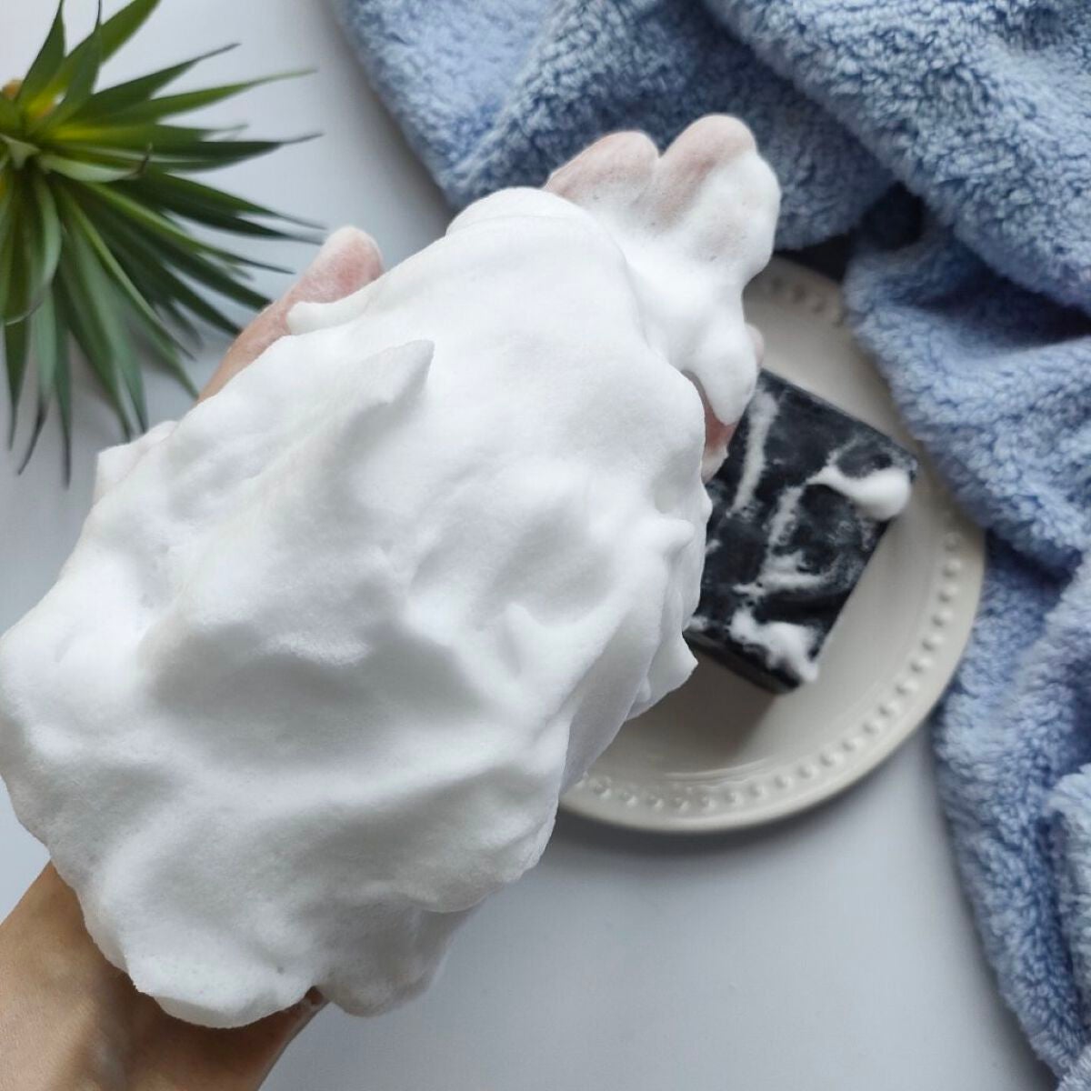 エッセンス ソープ/雪肌精/洗顔石鹸を使ったクチコミ(5枚目)