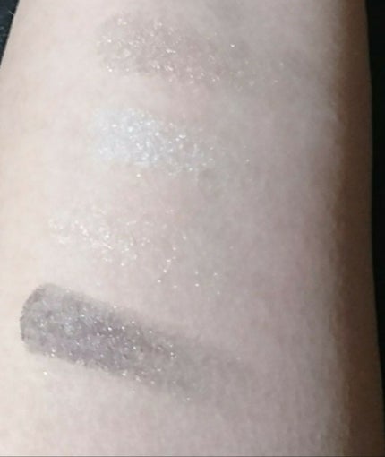 LUNASOL オーシャンシーンアイズのクチコミ「 ルナソル オーシャンシーンアイズ 04 スモーキーオーシャン(アイシャドウ)♪
左上→右上.....」(3枚目)