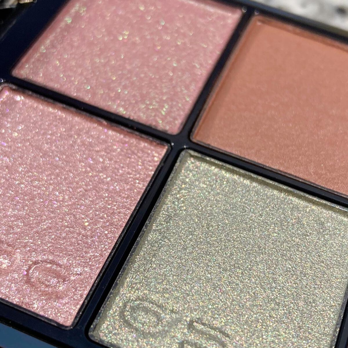 メルティング パウダー ブラッシュ 10 奥響 -OKUHIBIKI /SUQQU/パウダーチークを使ったクチコミ（2枚目）