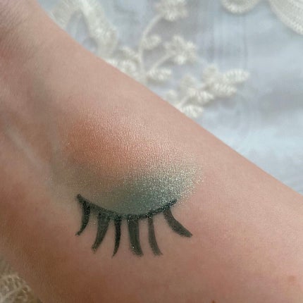 プリズム パウダーアイカラー 023 モスグリーン/リンメル ロンドン/単色アイシャドウを使ったクチコミ(3枚目)