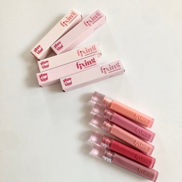 ETUDE グロウ フィクシングティントのクチコミ「そのままだとつやっぽいぬれた色で、ティッシュオフするとつやぽっくない質感。マスクをとる場面では.....」（1枚目）