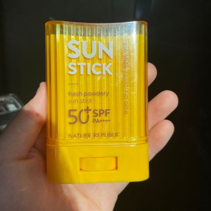 パウダリーUVアロエスティック/ネイチャーリパブリック/日焼け止めスティックを使ったクチコミ(2枚目)