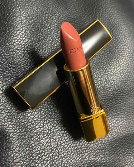 ルージュ アリュール 107 オー ベージュ/CHANEL/口紅を使ったクチコミ(3枚目)