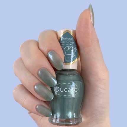 ナチュラルネイルカラーN 176 ラディアントグリーン(限定)/デュカート/マニキュアの画像