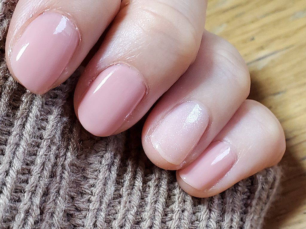 カラフルネイルズ/キャンメイク/マニキュアを使ったクチコミ(4枚目)