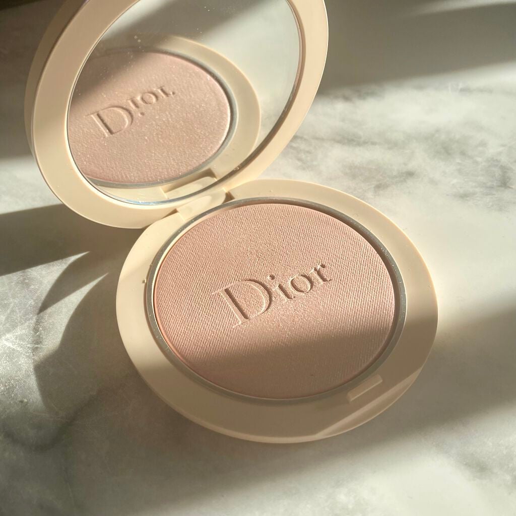 ディオールスキン フォーエヴァー クチュール ルミナイザー/Dior/プレストパウダーを使ったクチコミ(8枚目)