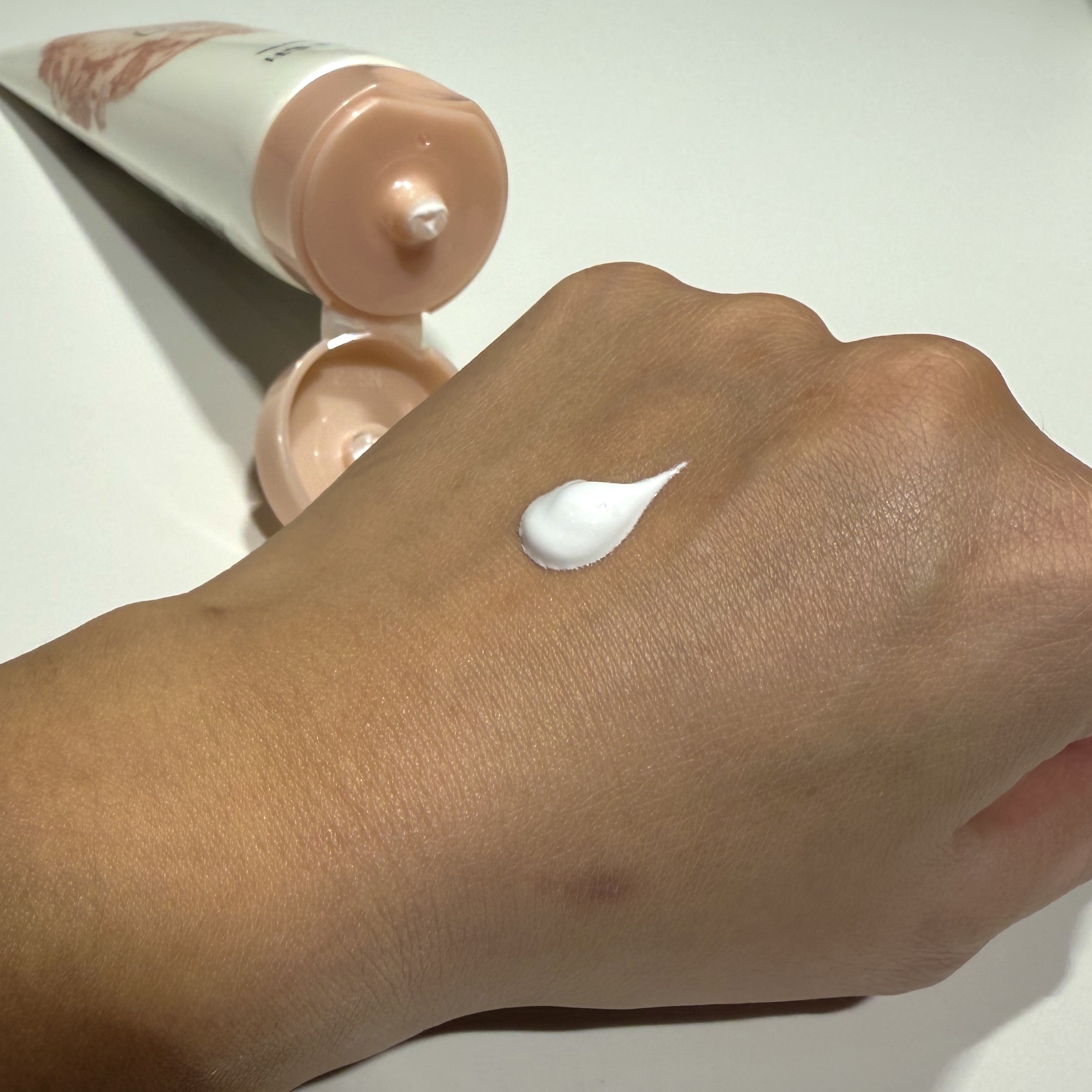 シークレットソルーションウェディングドレスピュアクリーム/It's skin/フェイスクリームを使ったクチコミ（2枚目）