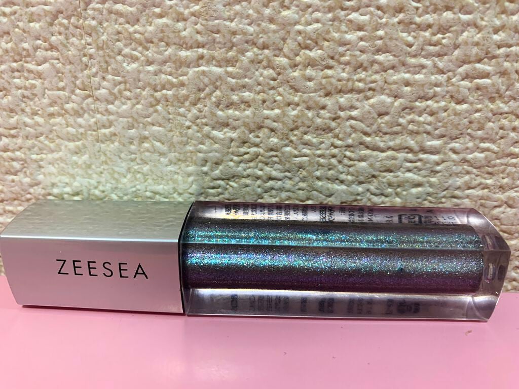 ダイヤモンドシリーズ 星空リキッドアイシャドウ/ZEESEA/リキッドアイシャドウを使ったクチコミ(1枚目)