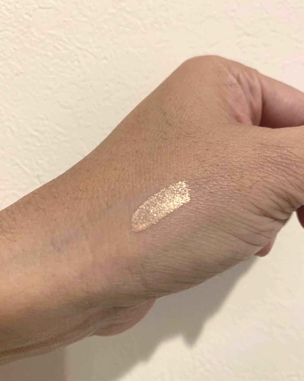 ダズルシャドウ リキッド/M・A・C/リキッドアイシャドウを使ったクチコミ(3枚目)